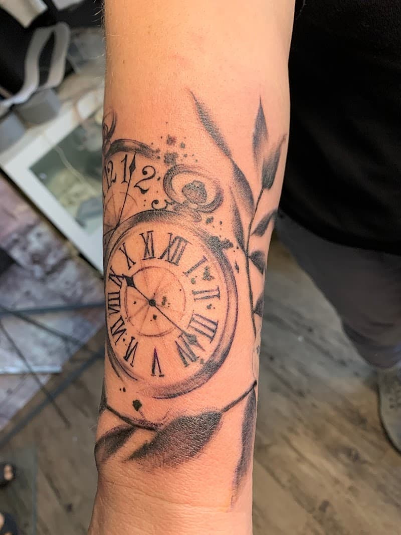 Tattoo Sinful Skin Art