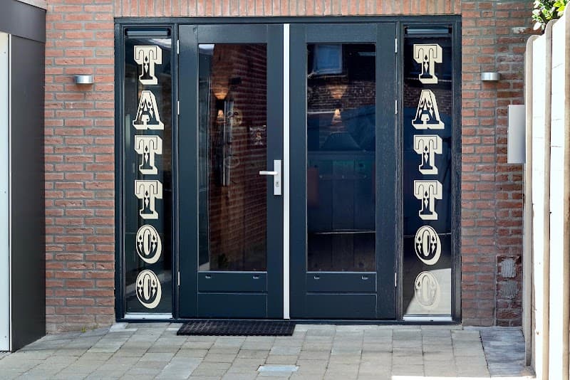 Tattoo Ron Tattoo & Piercing