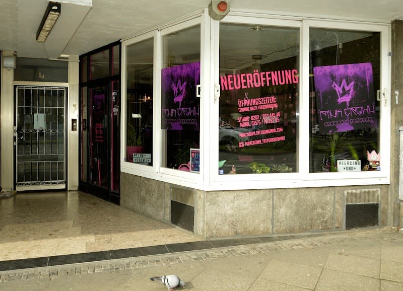 Pink Crown Tattoo & Bodyart