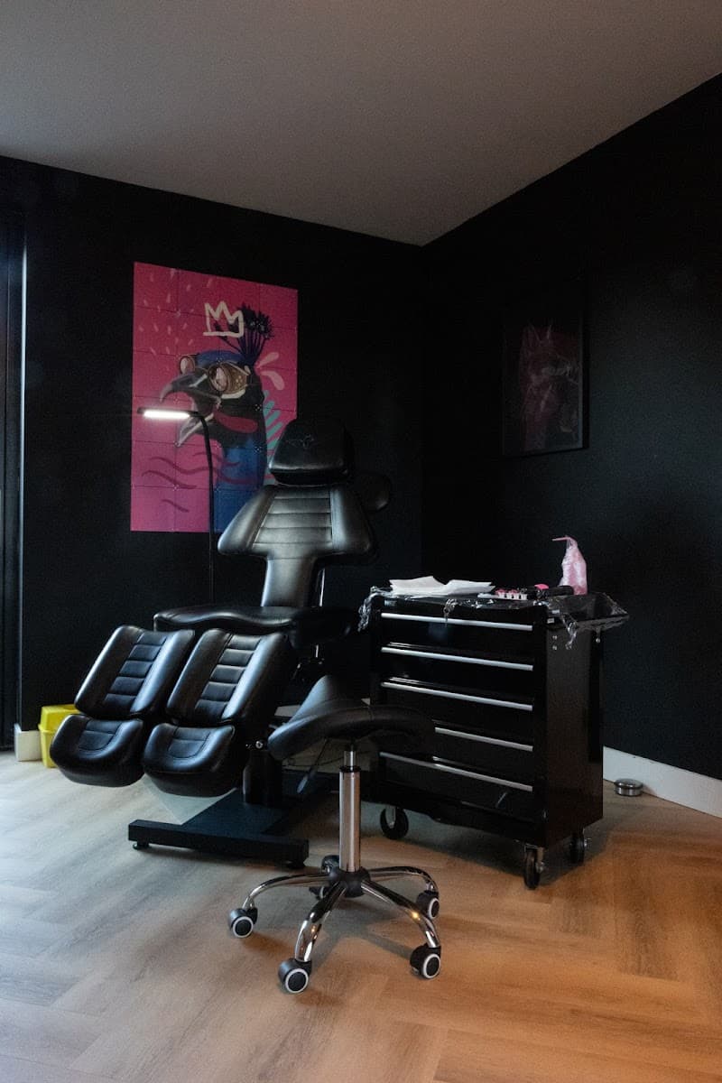 Inked Fox - Tattoos & Piercings