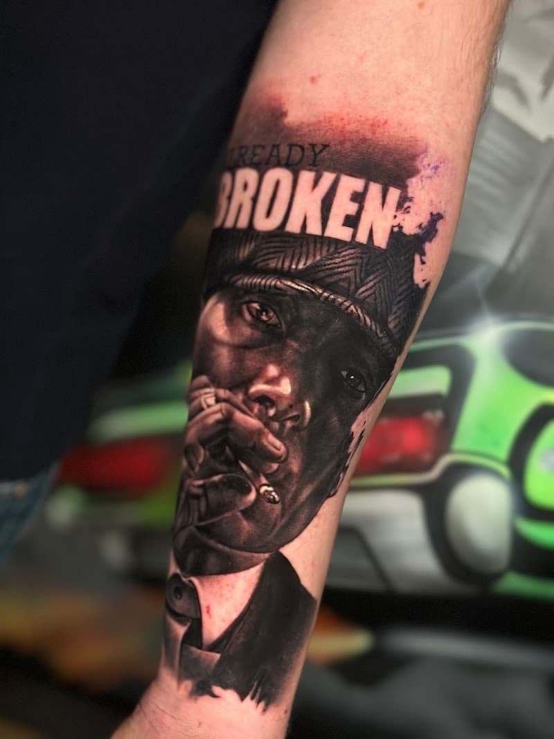 Tattooshop Goons & Queens Waregem